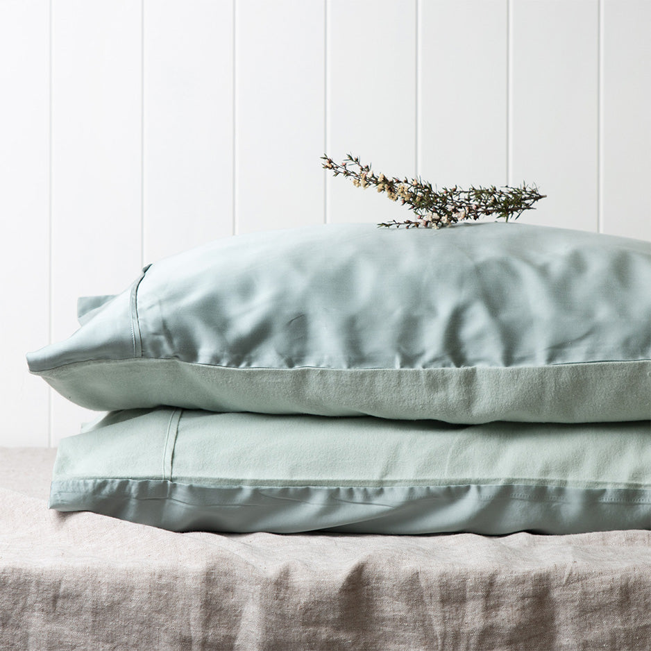 PILLOWCASES (Set of 2)